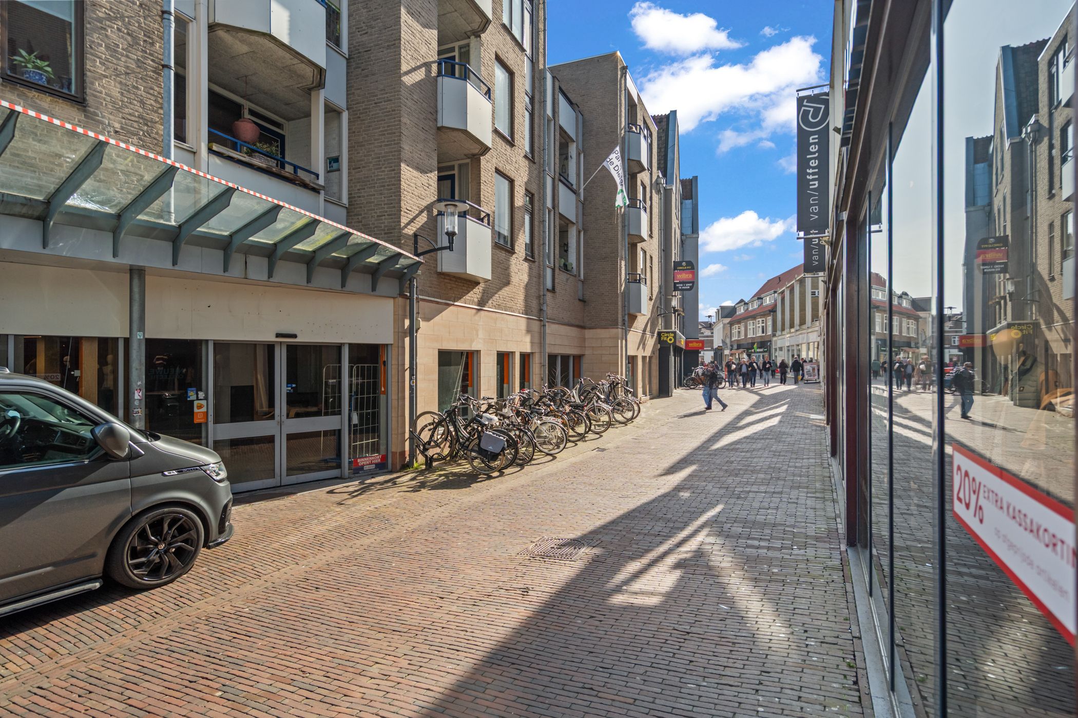 Photo 42 of Westsingel 16-K