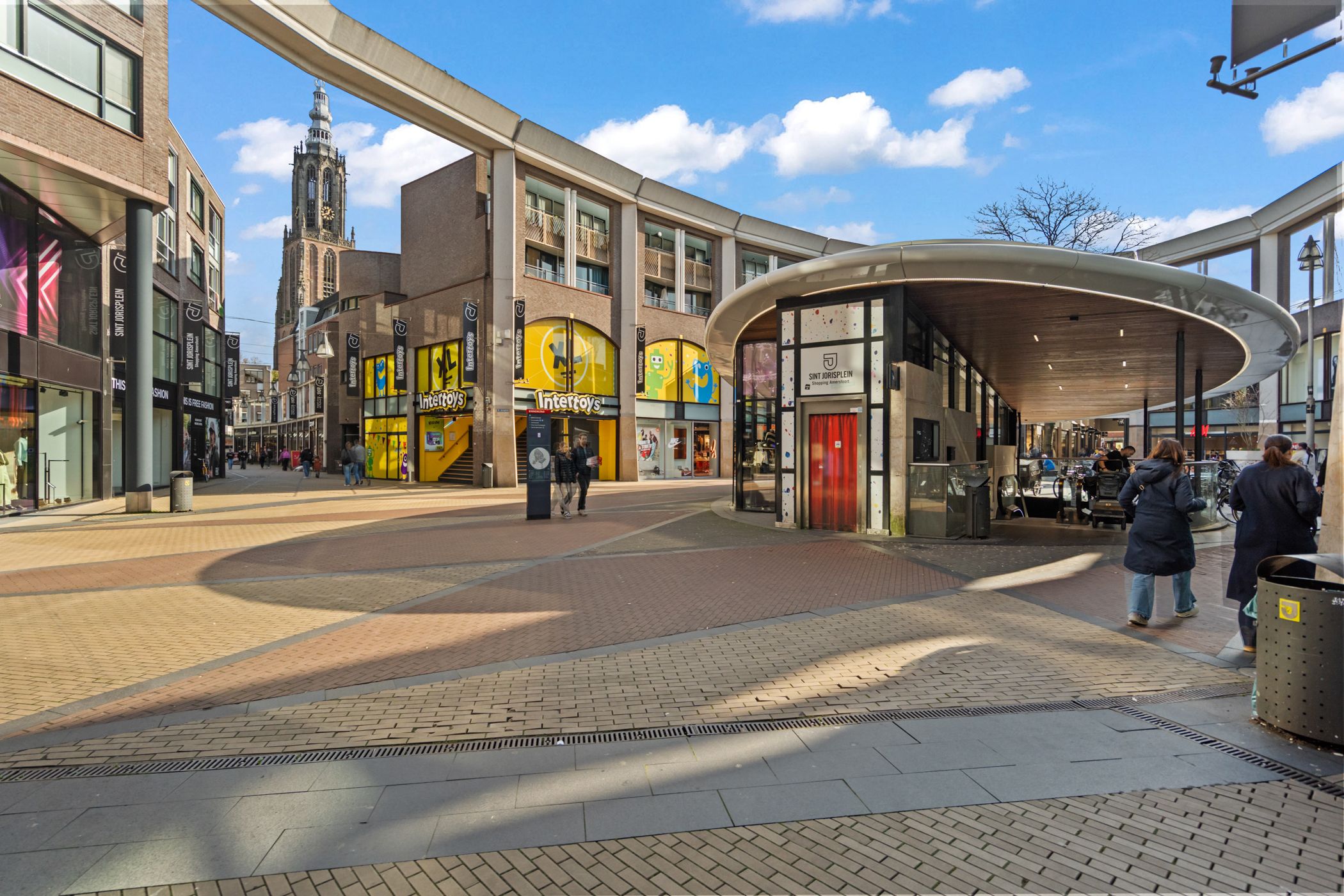 Photo 45 of Westsingel 16-K