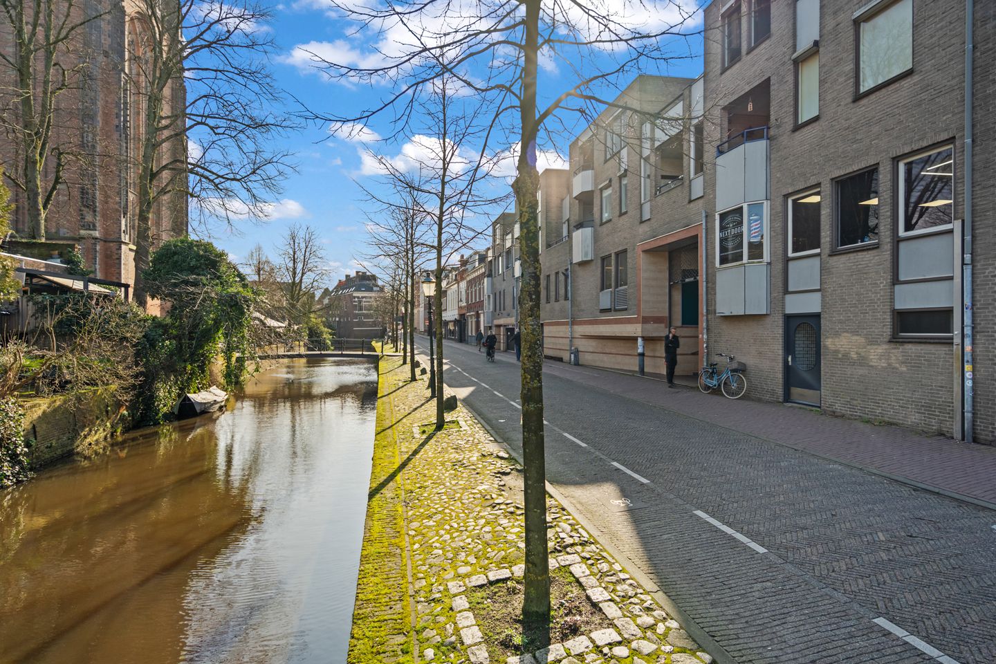 Photo 49 of Westsingel 16-K