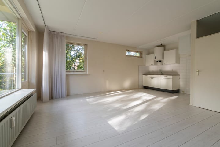 Foto 5 van Edelvalk 8