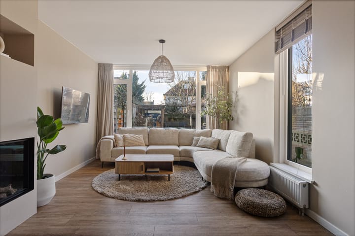 Photo 2 of Mauvestraat 3