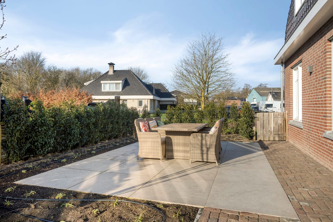 Photo 41 of Klaphekstraat 25-B