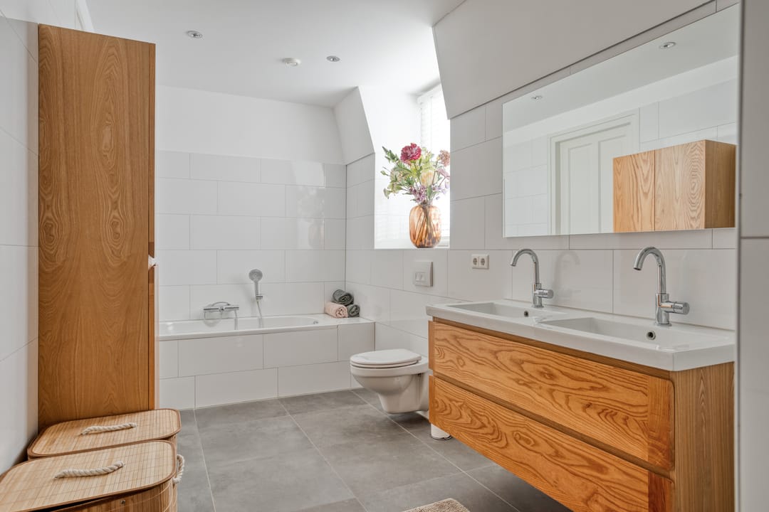 Photo 53 of Klaphekstraat 25-B