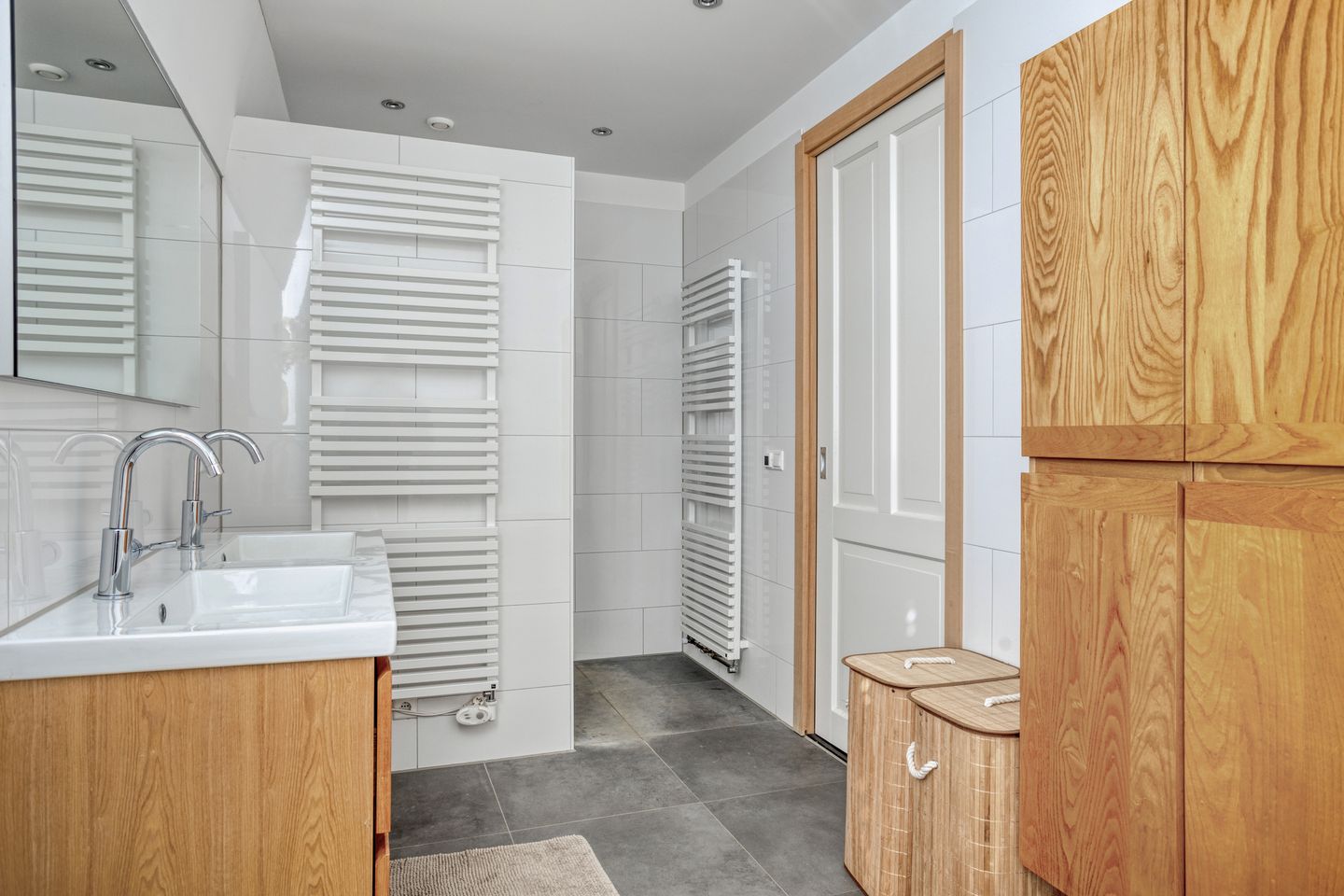 Photo 55 of Klaphekstraat 25-B