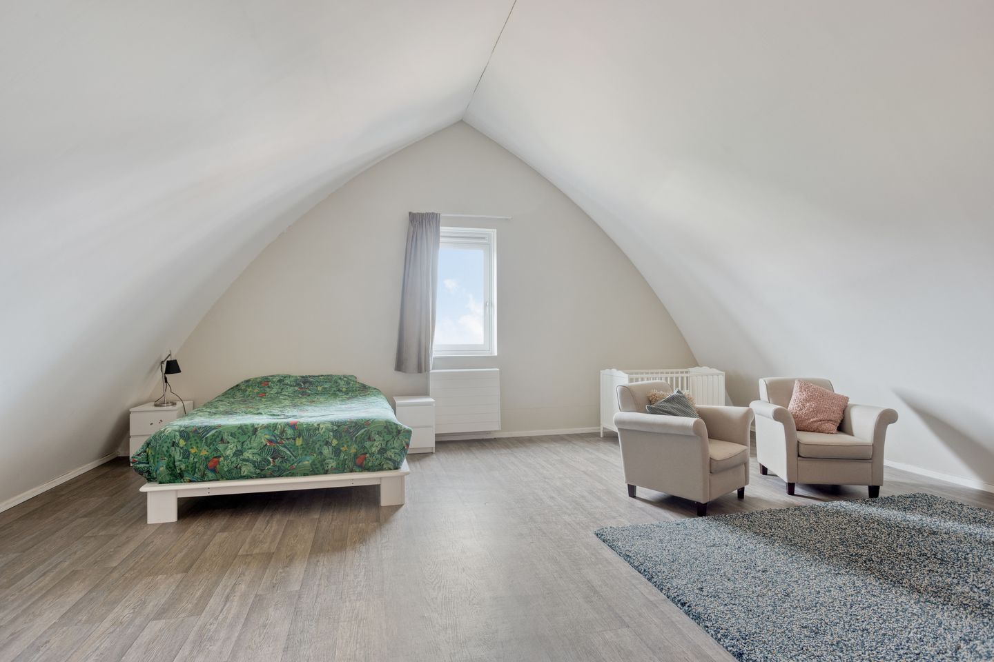 Photo 64 of Klaphekstraat 25-B