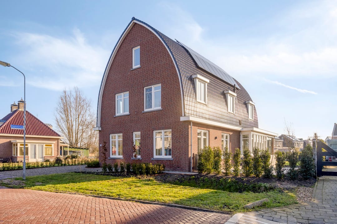 Photo 67 of Klaphekstraat 25-B