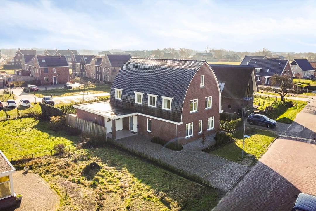 Photo 68 of Klaphekstraat 25-B