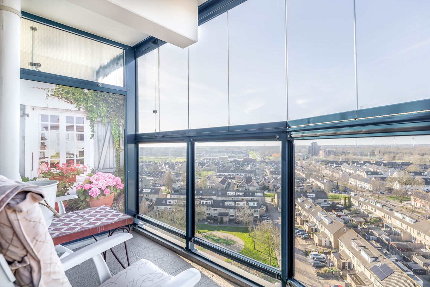 Foto 35 van Maasboulevard 44-L