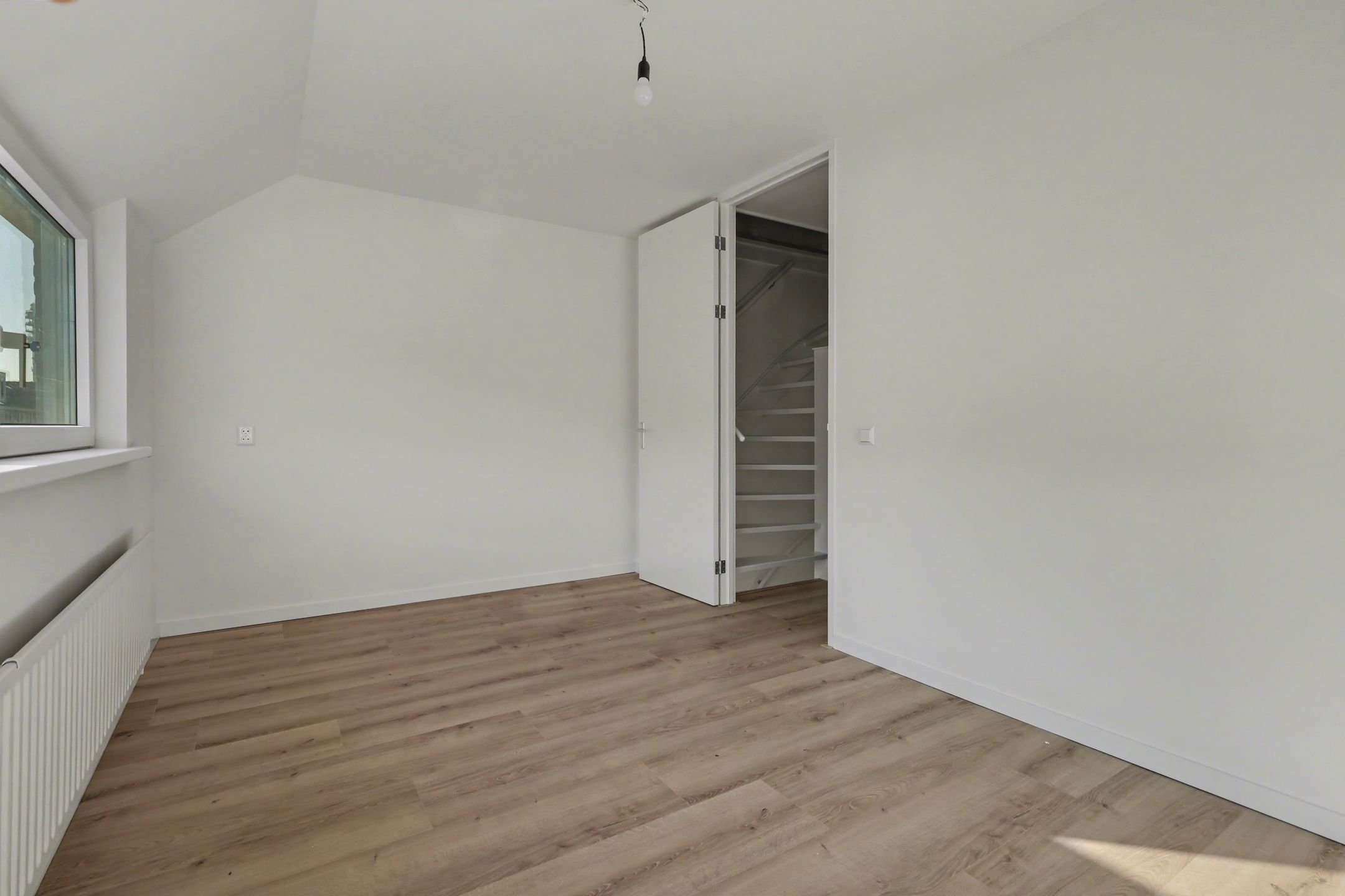 Foto 15 van Marshallstraat 54