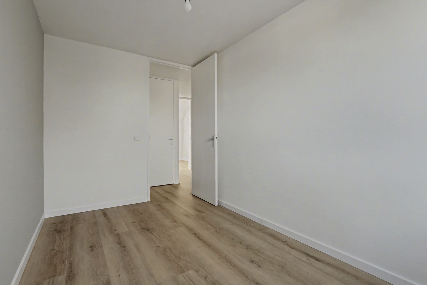 Foto 19 van Marshallstraat 54