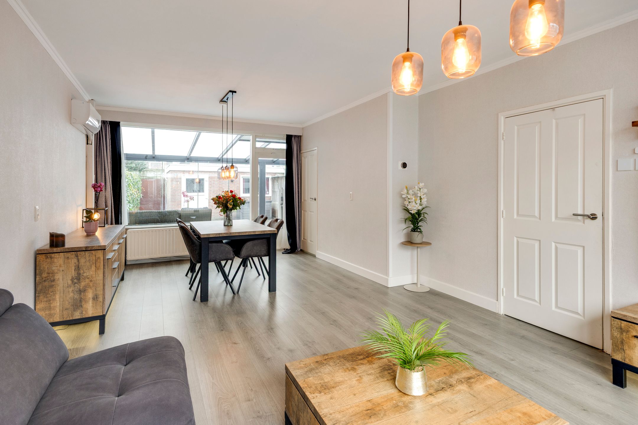 Foto 9 van Magelhaesstraat 5