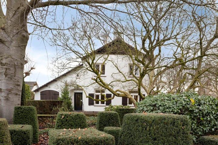 Foto 2 van Bernhardstraat 4