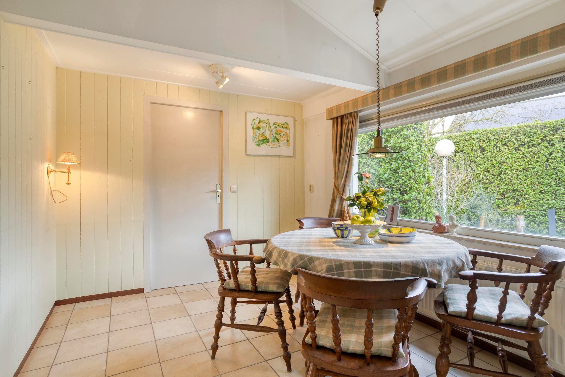 Foto 15 van Bernhardstraat 4