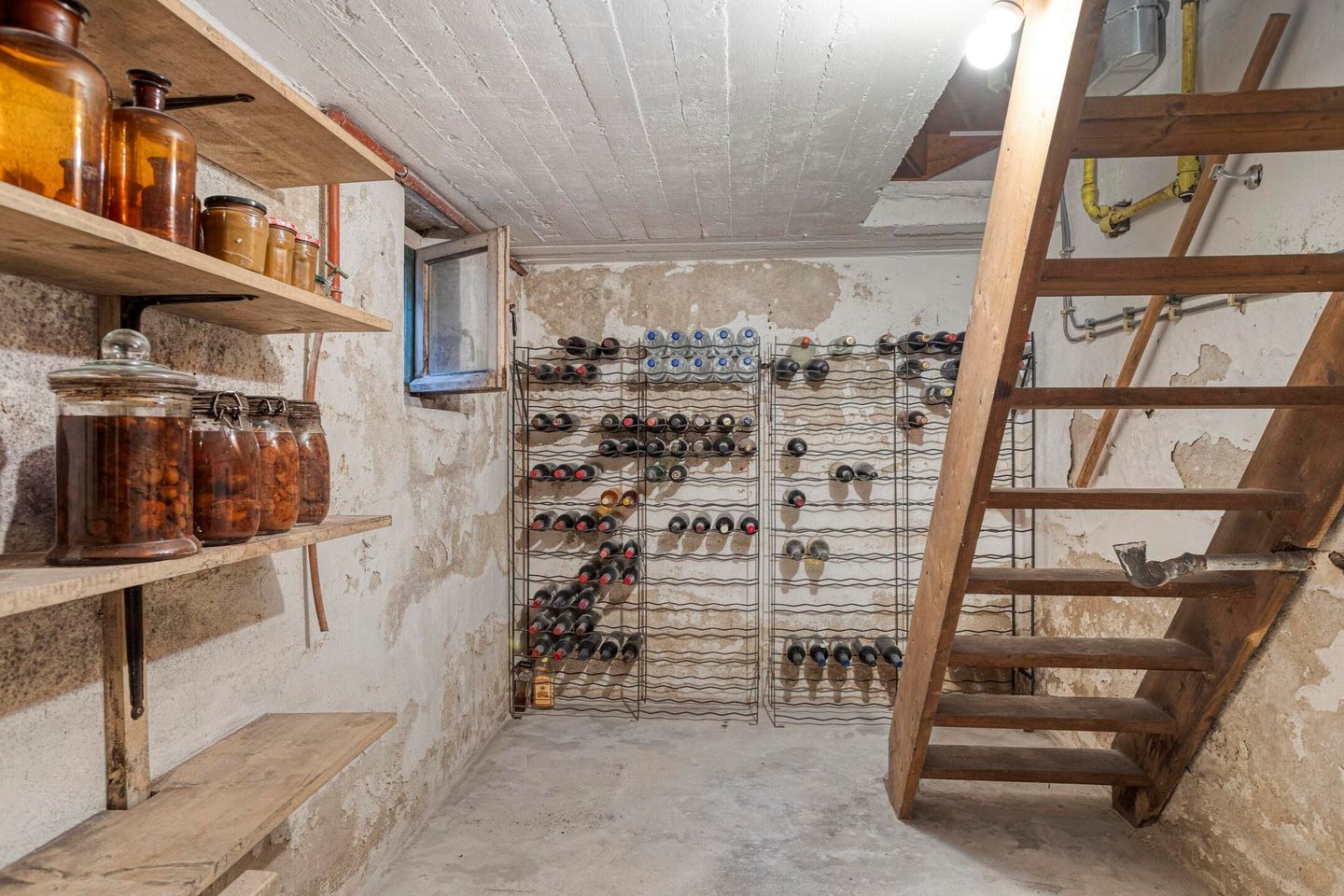 Foto 35 van Bernhardstraat 4