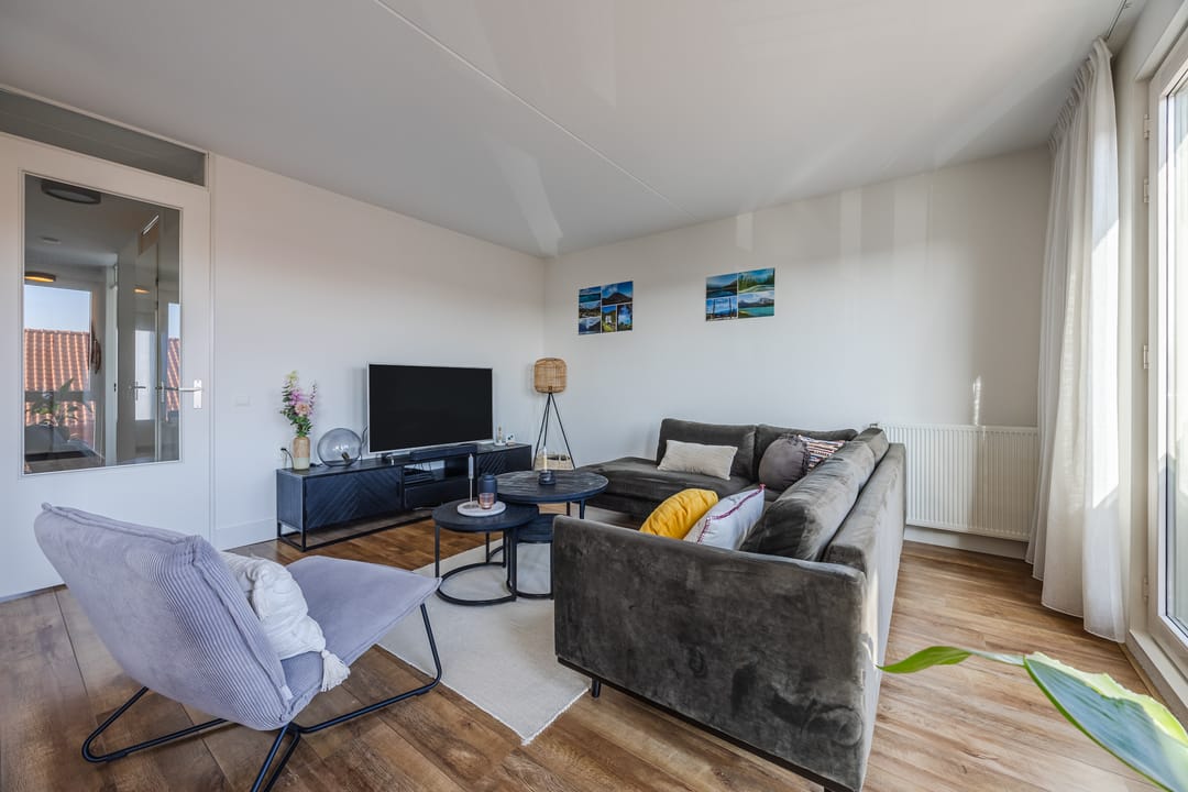 Foto 13 van Wethouder F.E. Meerburg sr. kade 64