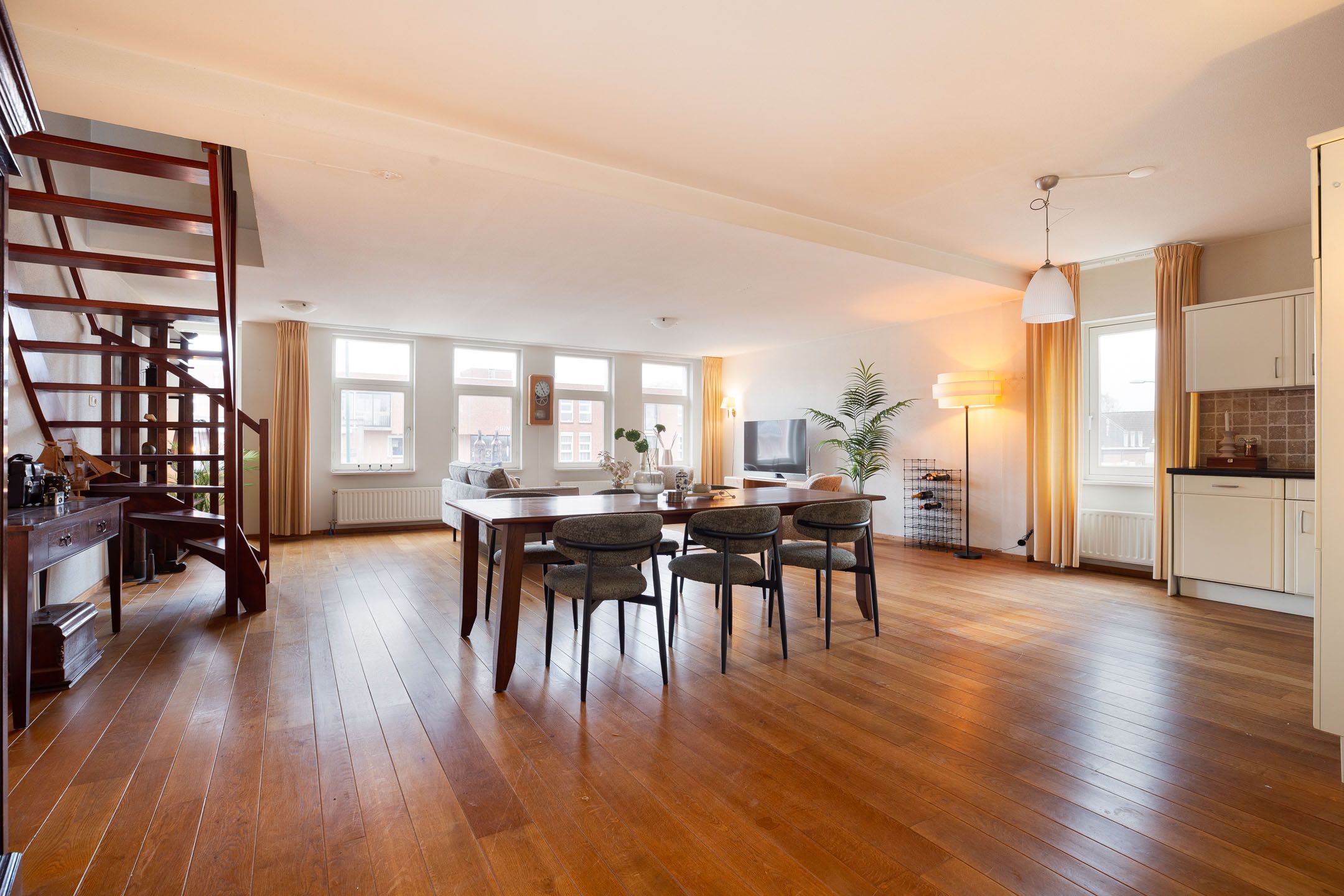 Foto 9 van Gasthuisstraat 16-A