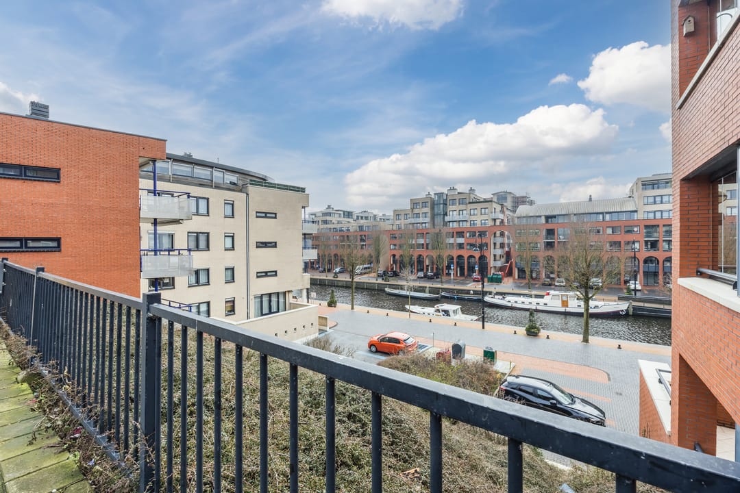 Foto 46 van Wethouder F.E. Meerburg sr. kade 64