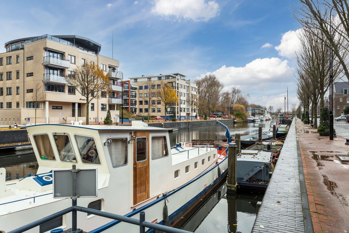 Foto 50 van Wethouder F.E. Meerburg sr. kade 64