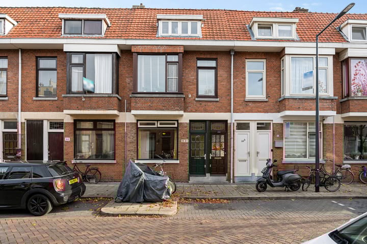 Photo 4 of J A Alberdingk Thijmstraat 66-B
