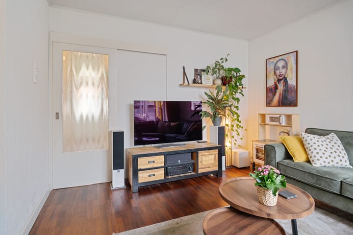 Photo 2 of J A Alberdingk Thijmstraat 66-B