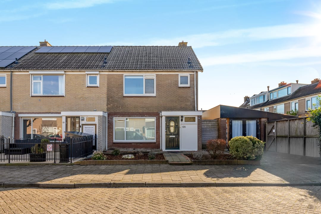 Foto 1 van Esdoornlaan 68