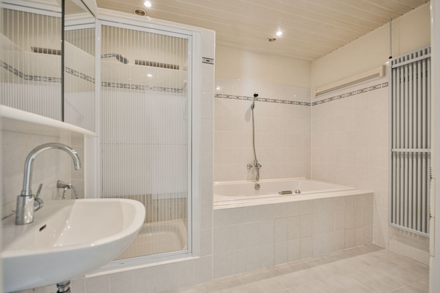 Foto 25 van van den Abeelestraat 33