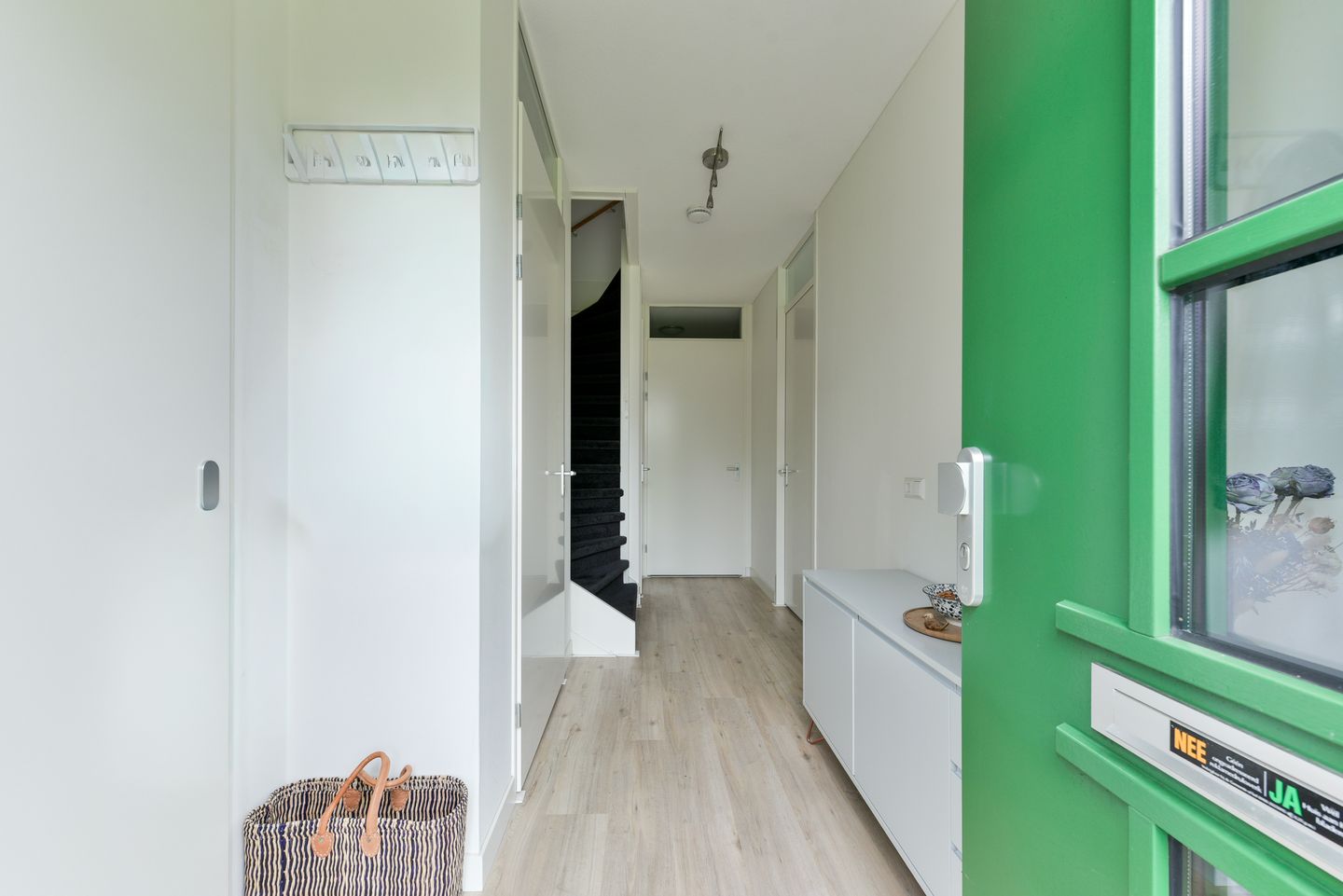 Photo 4 of Roodborsthaag 10