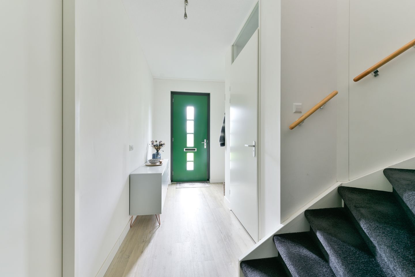 Photo 20 of Roodborsthaag 10