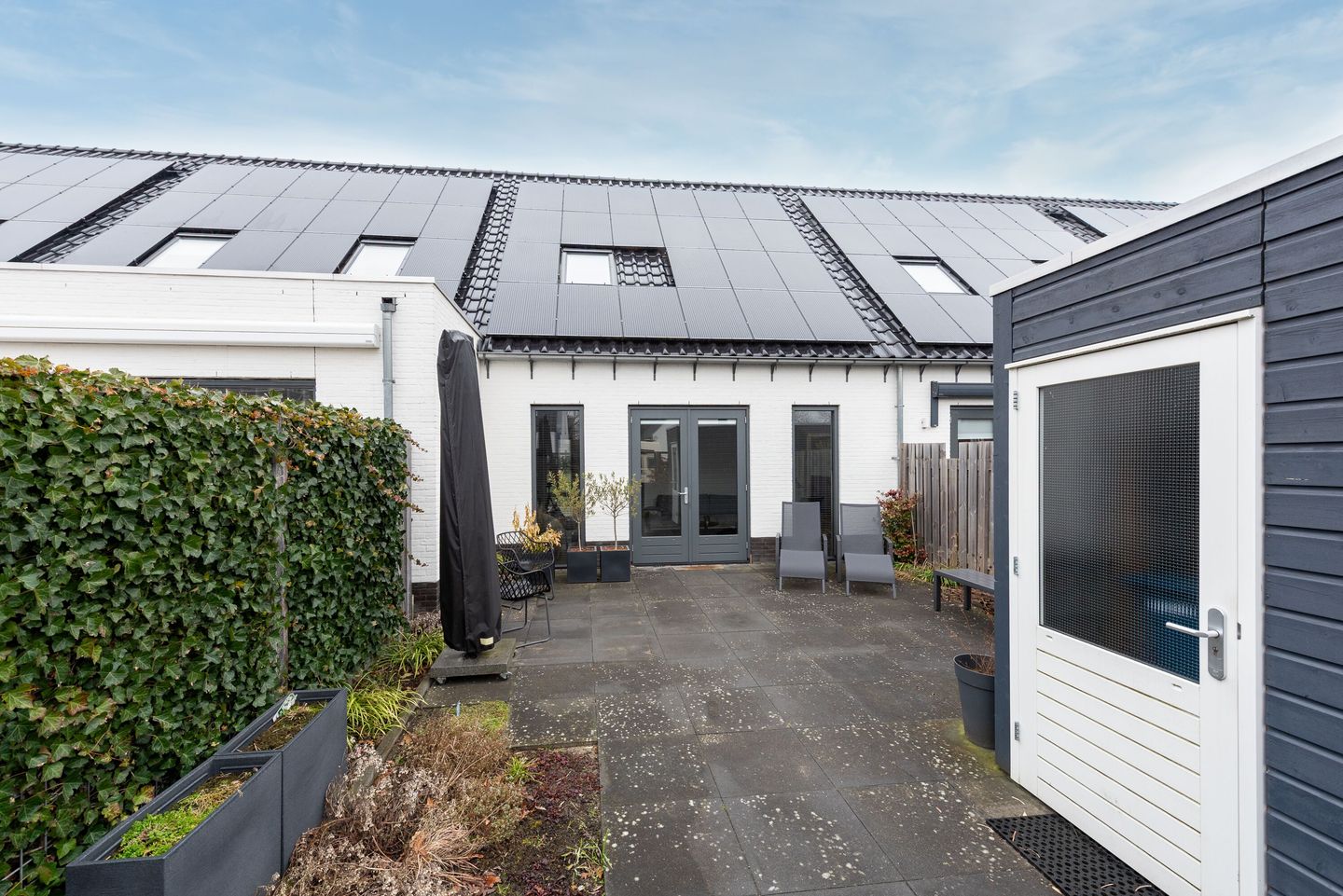 Photo 35 of Roodborsthaag 10