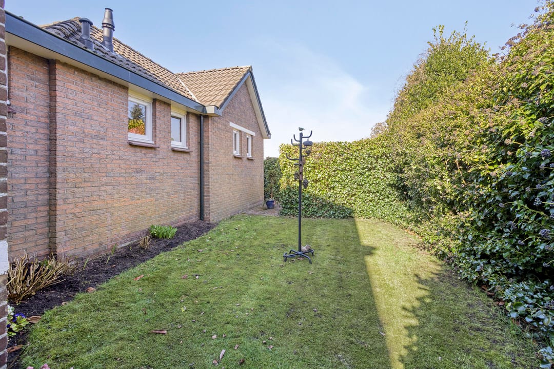 Photo 47 of Provincialeweg 11