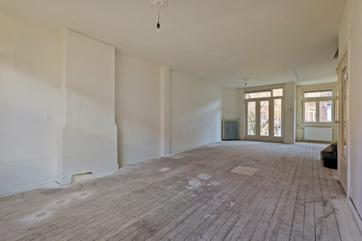 Photo 3 of Mariottestraat 10-1