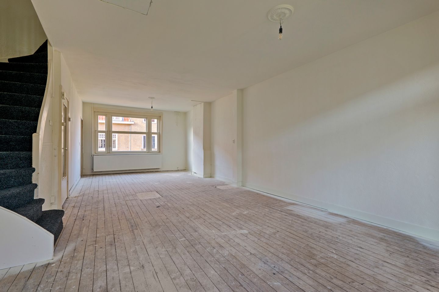 Photo 5 of Mariottestraat 10-1