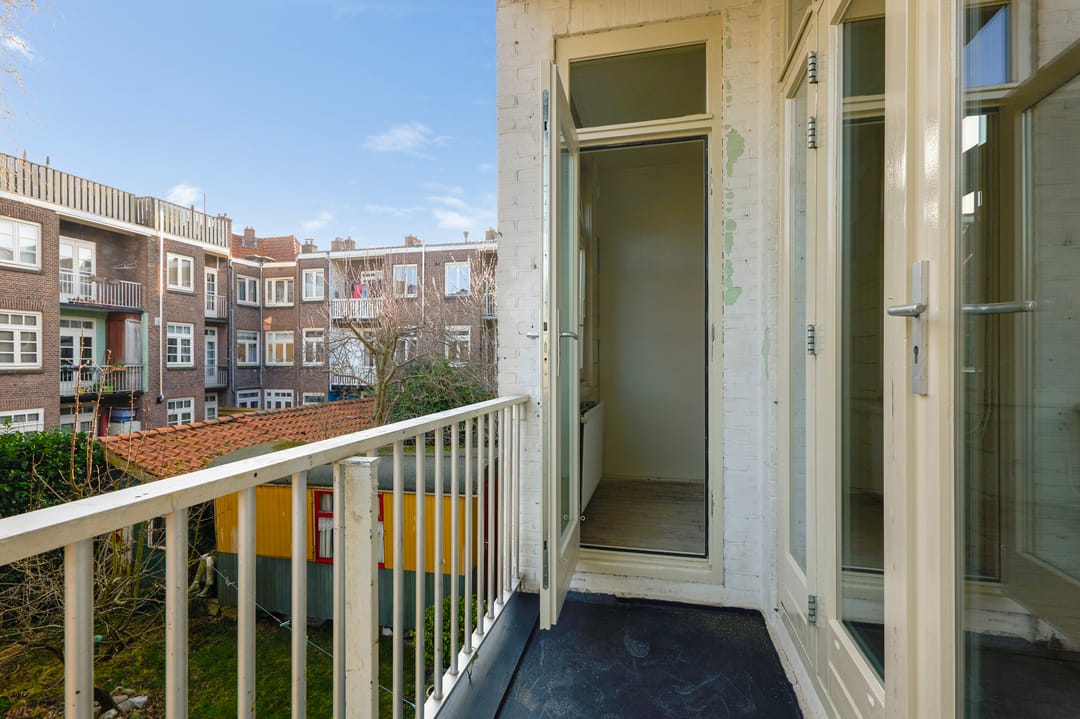 Photo 13 of Mariottestraat 10-1