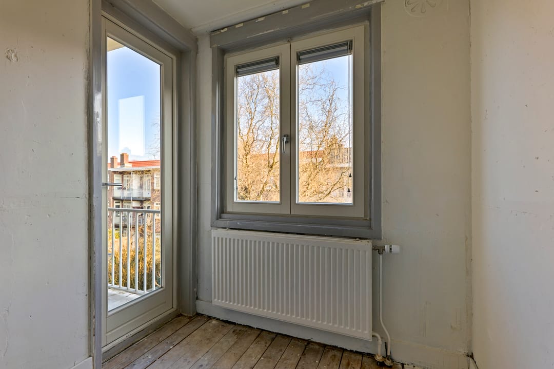 Photo 22 of Mariottestraat 10-1