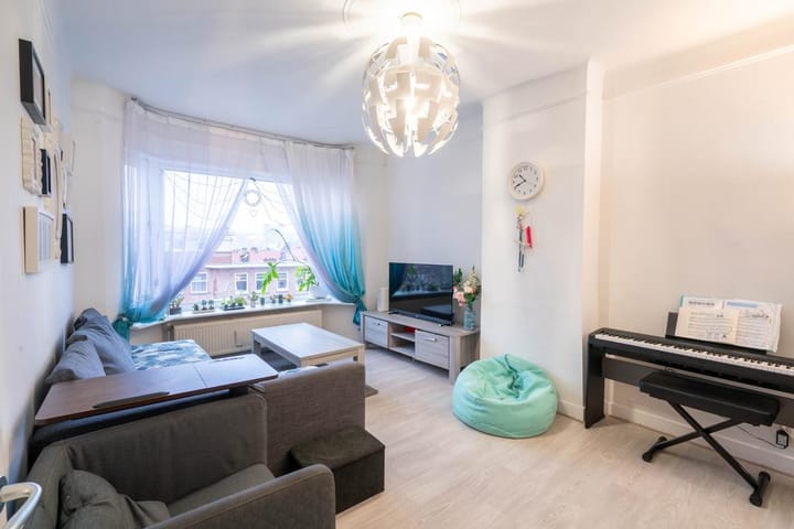 Photo 2 of Van Musschenbroekstraat 182