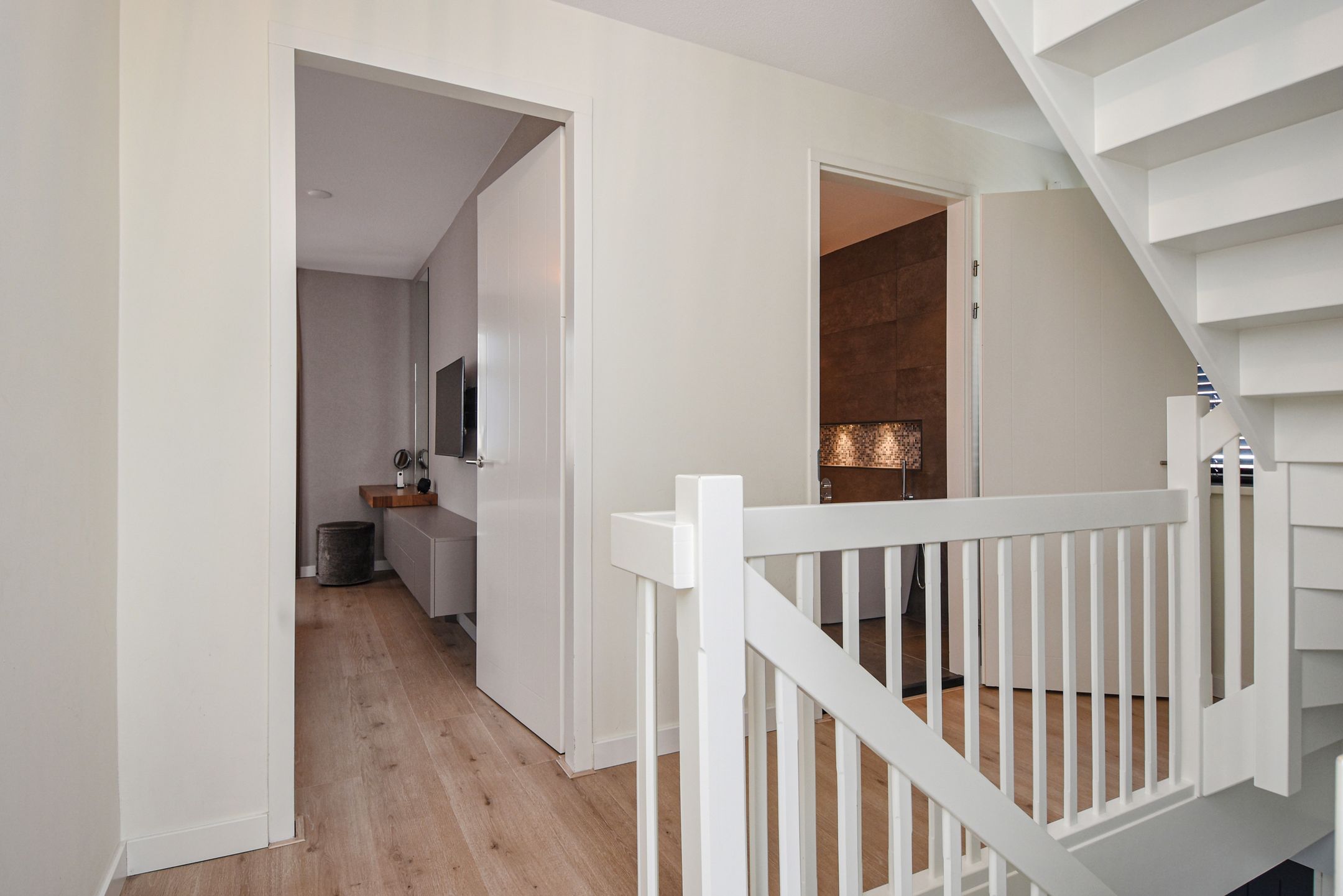 Photo 51 of Nederhoflaan 73