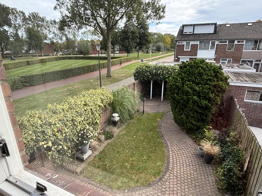 Photo 32 of Namenstraat 58