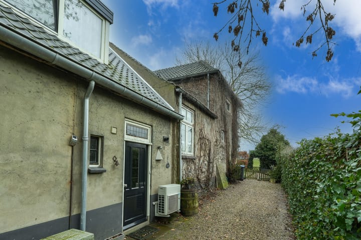 Foto 4 van Rivierstraat 1