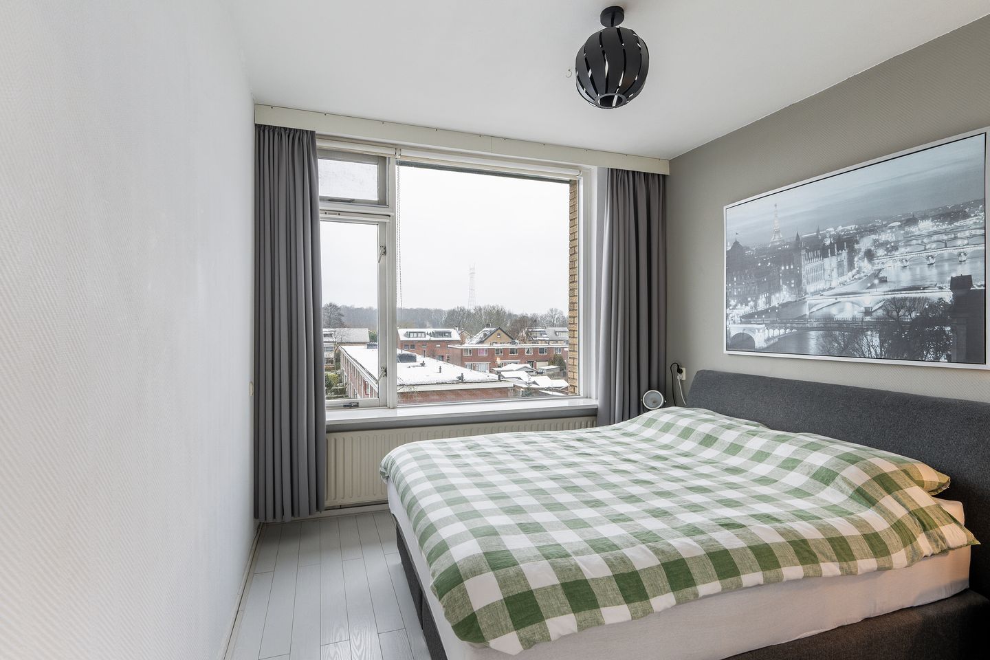 Foto 19 van Van Anrooystraat 417