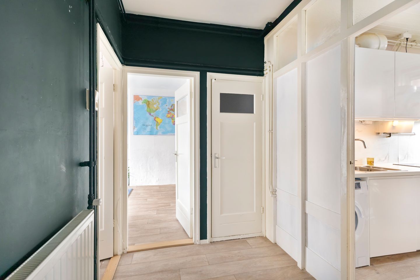 Photo 5 of H.A. Lorentzstraat 22