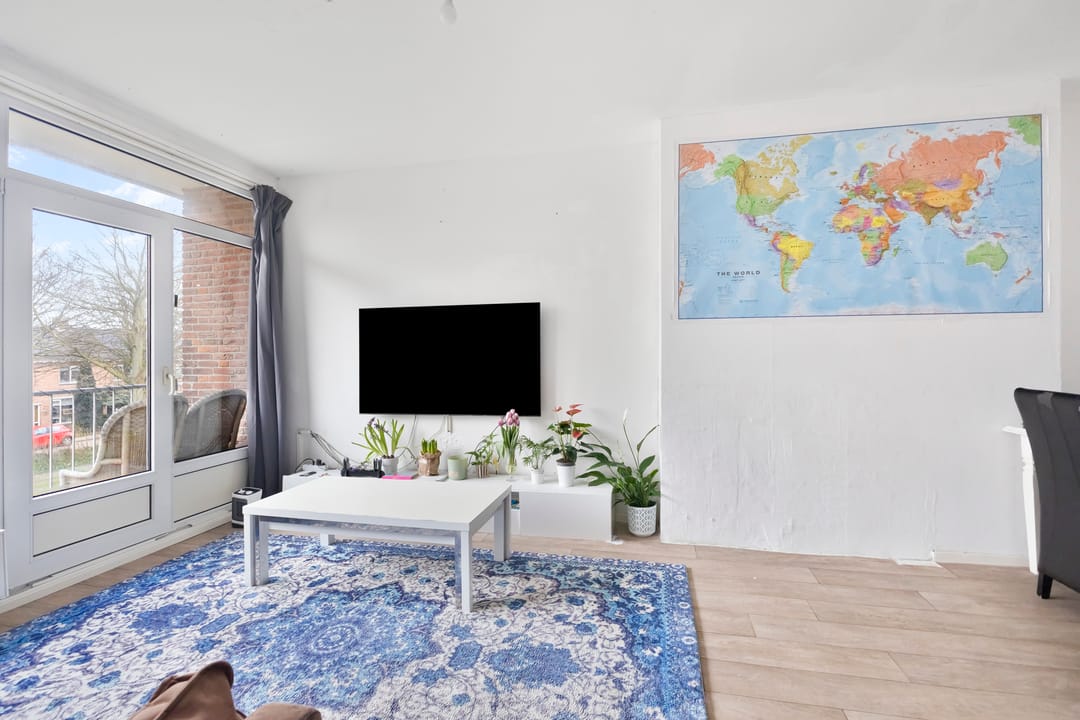 Photo 8 of H.A. Lorentzstraat 22