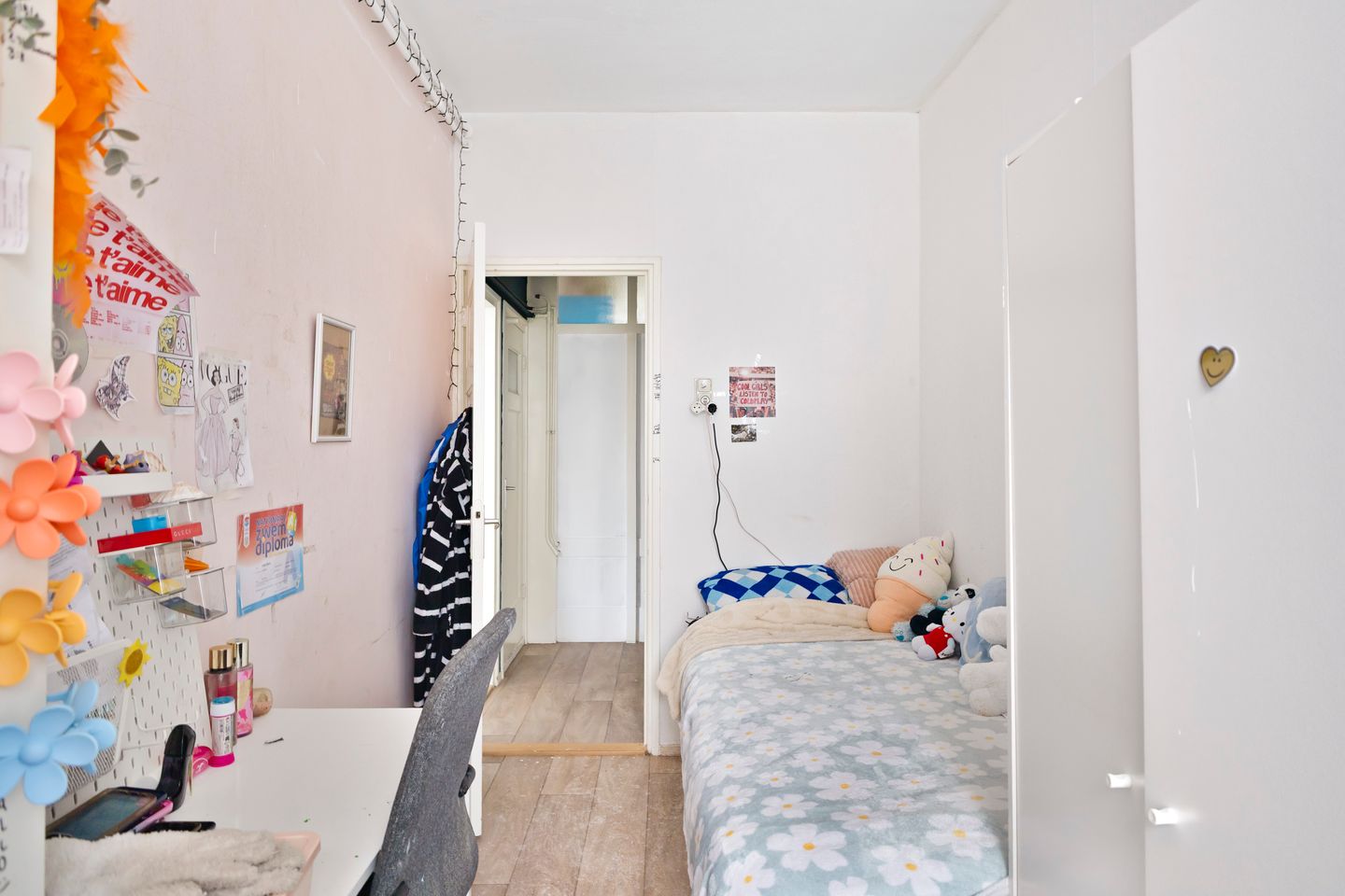 Photo 19 of H.A. Lorentzstraat 22