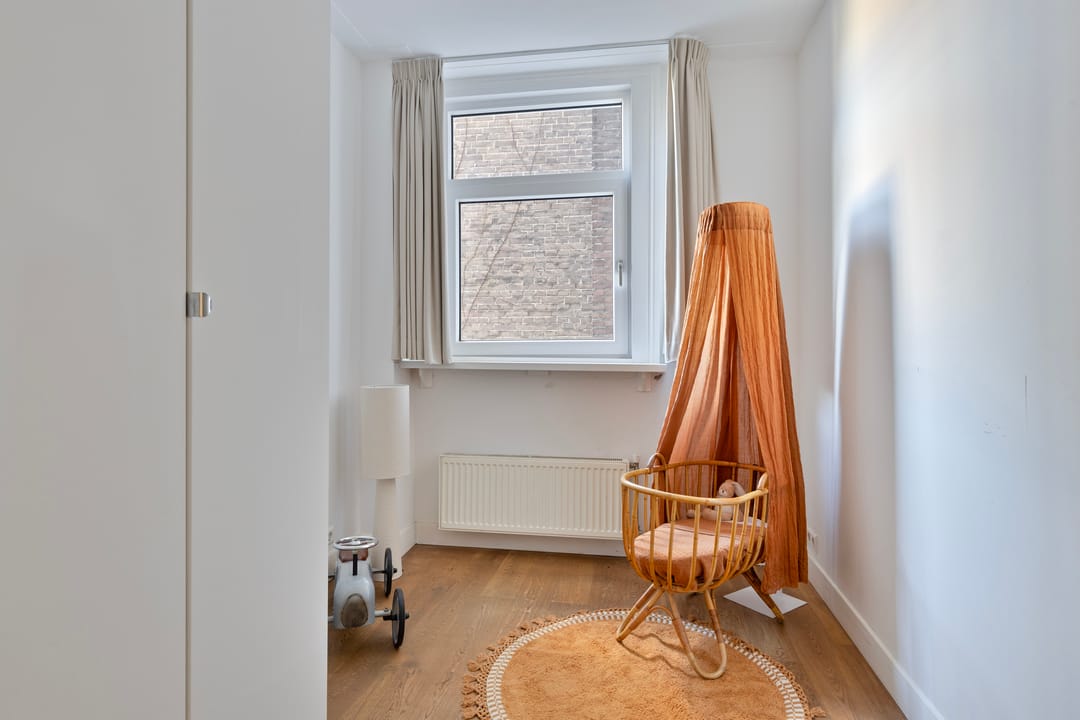 Photo 23 of Tolstraat 125-2