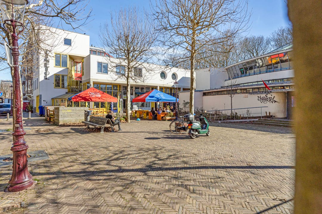 Photo 31 of Tolstraat 125-2