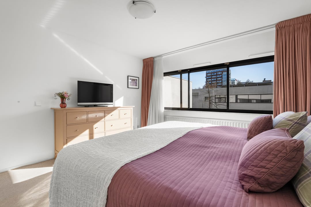 Foto 23 van Count Basiestraat 20