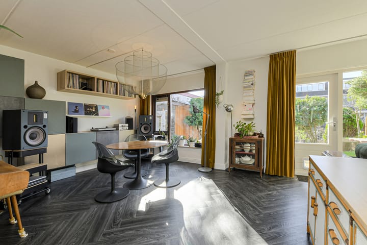 Foto 4 van Bertelsberg 136