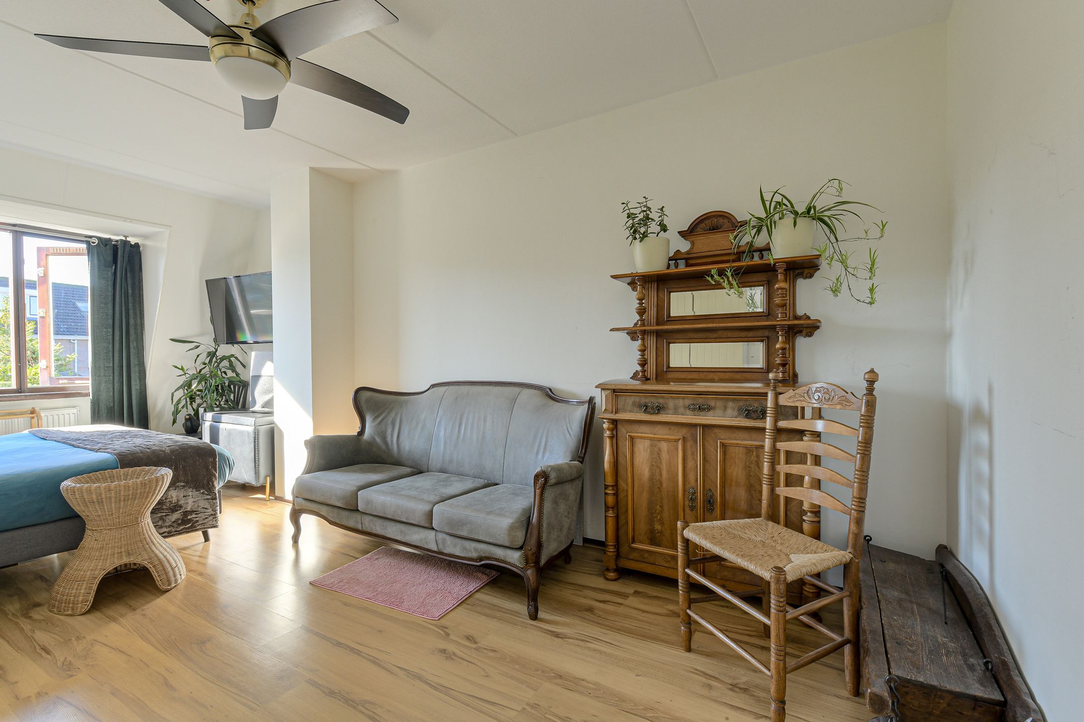 Foto 24 van Bertelsberg 136