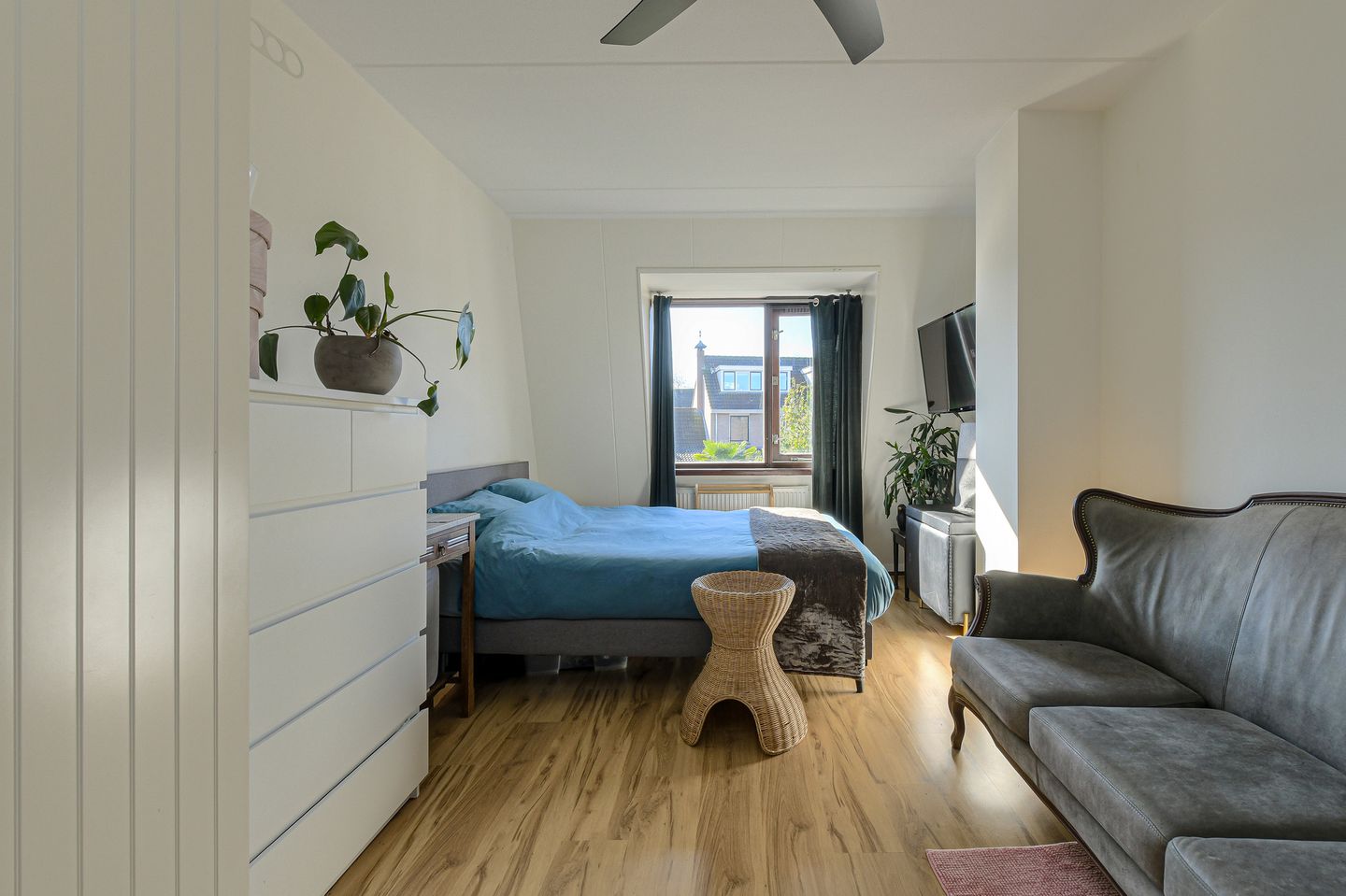 Foto 25 van Bertelsberg 136