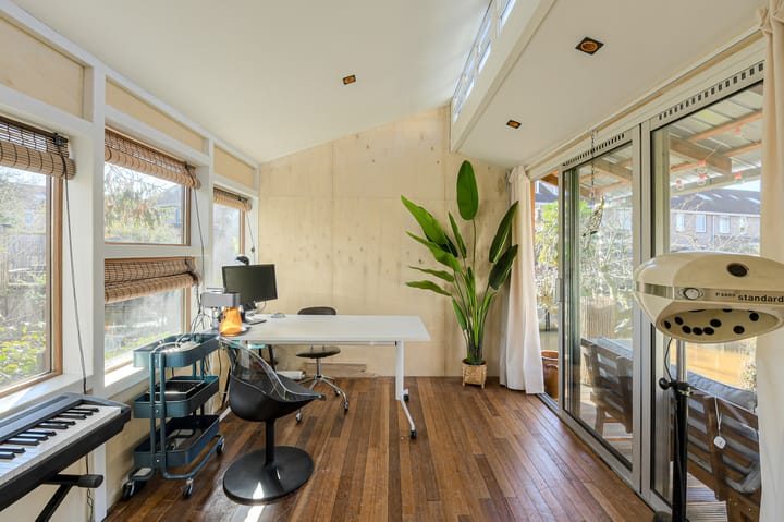 Foto 2 van Bertelsberg 136