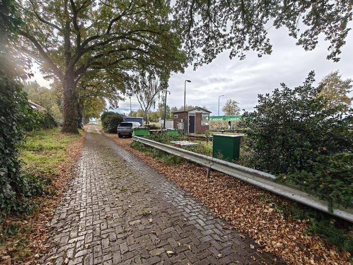 Photo 2 of Kanaaldijk Z.O. 10